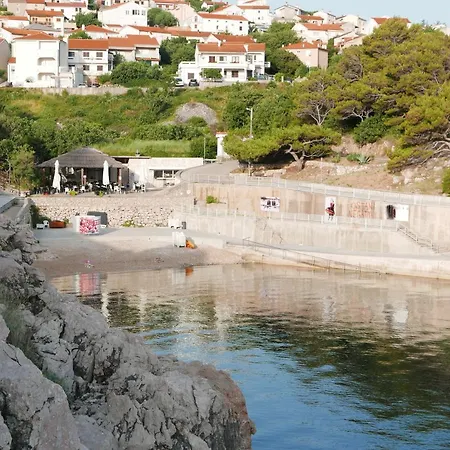 Διαμέρισμα Potocina 21 *