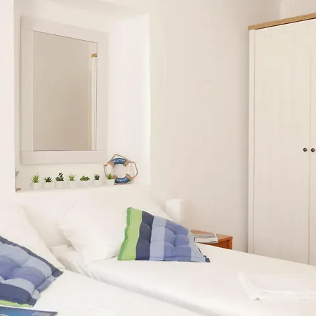 Διαμέρισμα Potocina 21 *