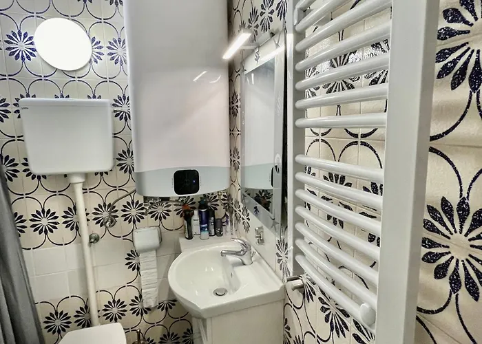 Apartment Potocina 21 *